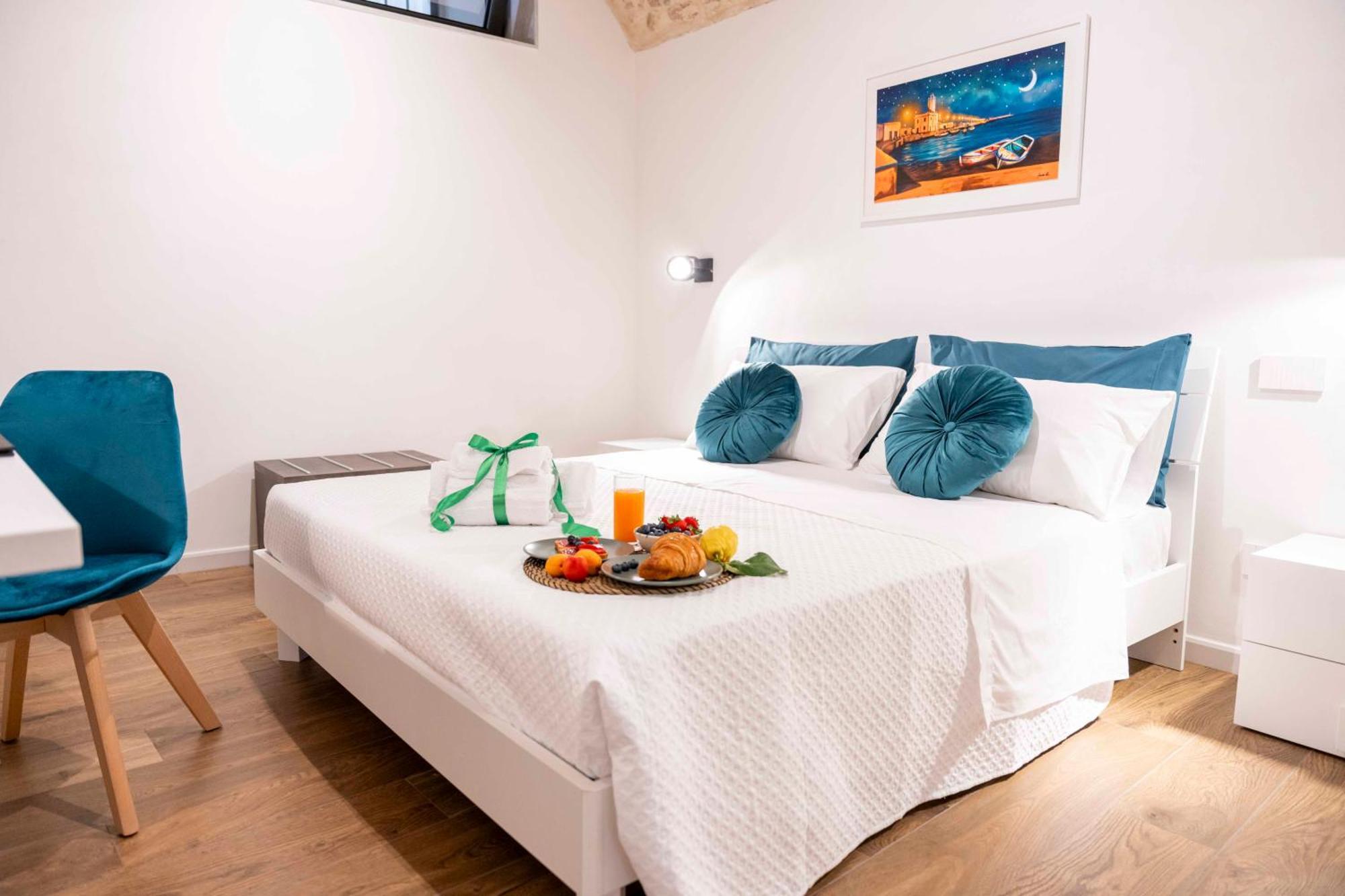 Castel Manfredi Apartments Manfredonia Bagian luar foto