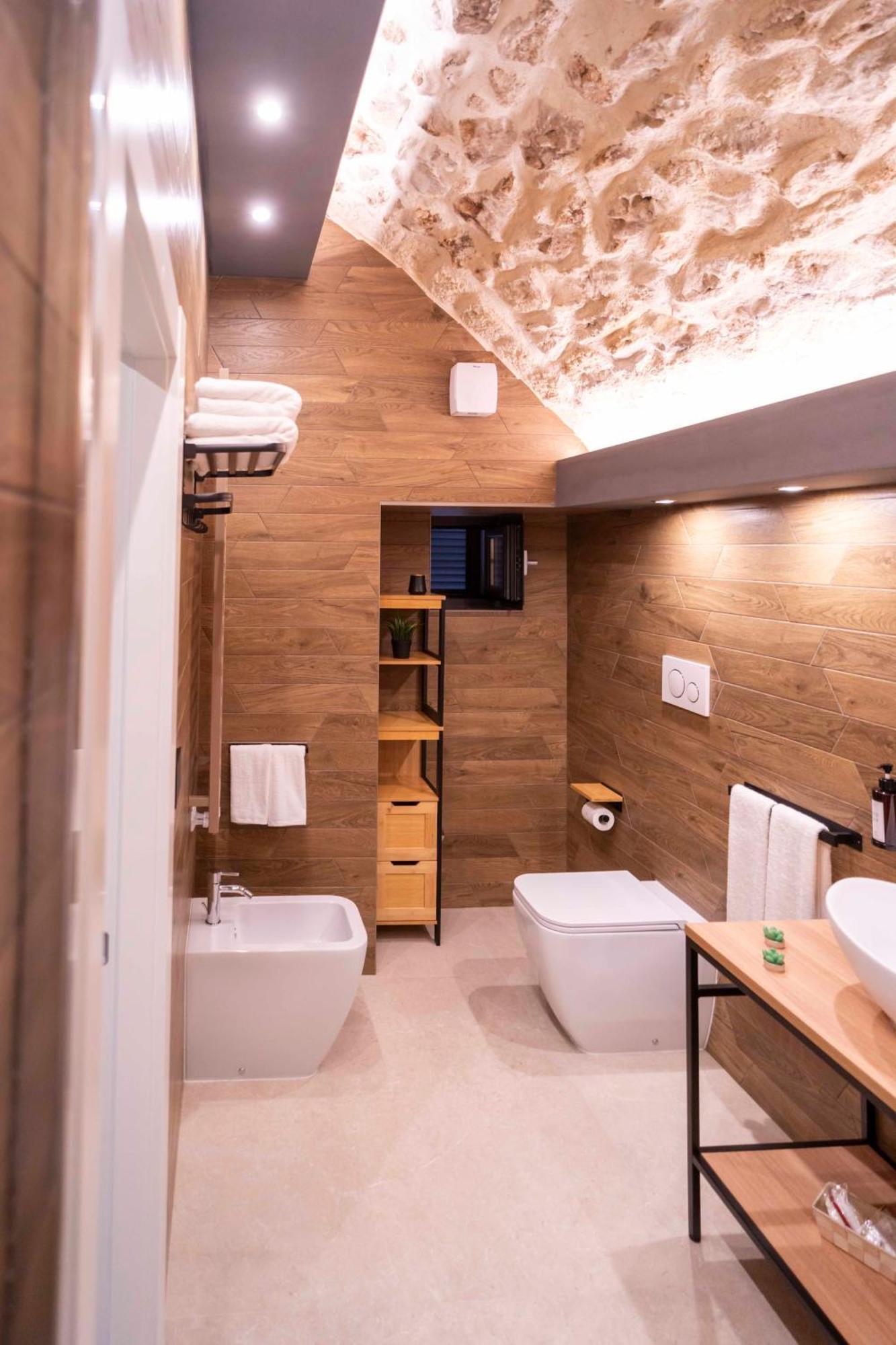 Castel Manfredi Apartments Manfredonia Bagian luar foto